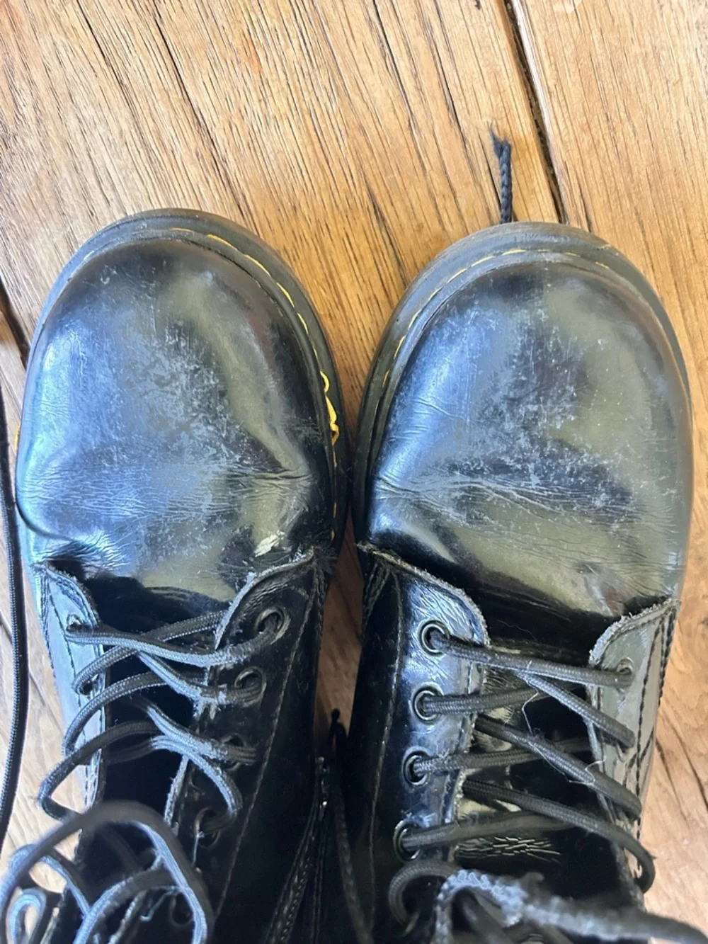 Dr. Martens Kids Black Patent Leather Lace-Up Boots